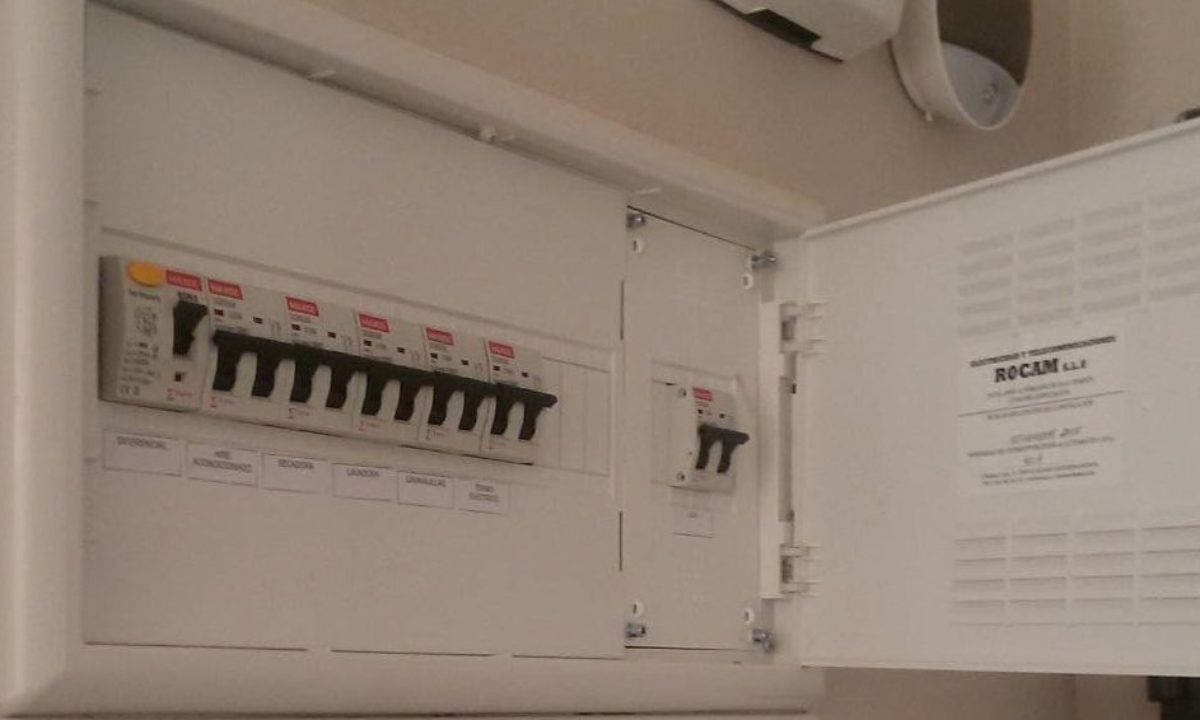 Instalaciones eléctricas en unifamiliares